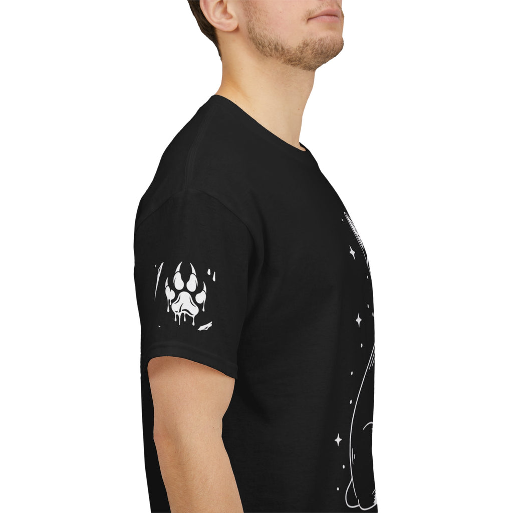 Cat KnowS Tee — ‘The Cat Knows’ Graphic T-Shirt with Mystic Cat & Roaring Back Print
